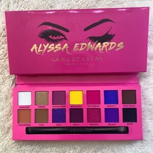 Alyssa Edwards Eyeshadow Palette